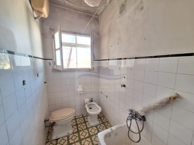 Apartamento T2 para Venda em Rio de Mouro Foto 10