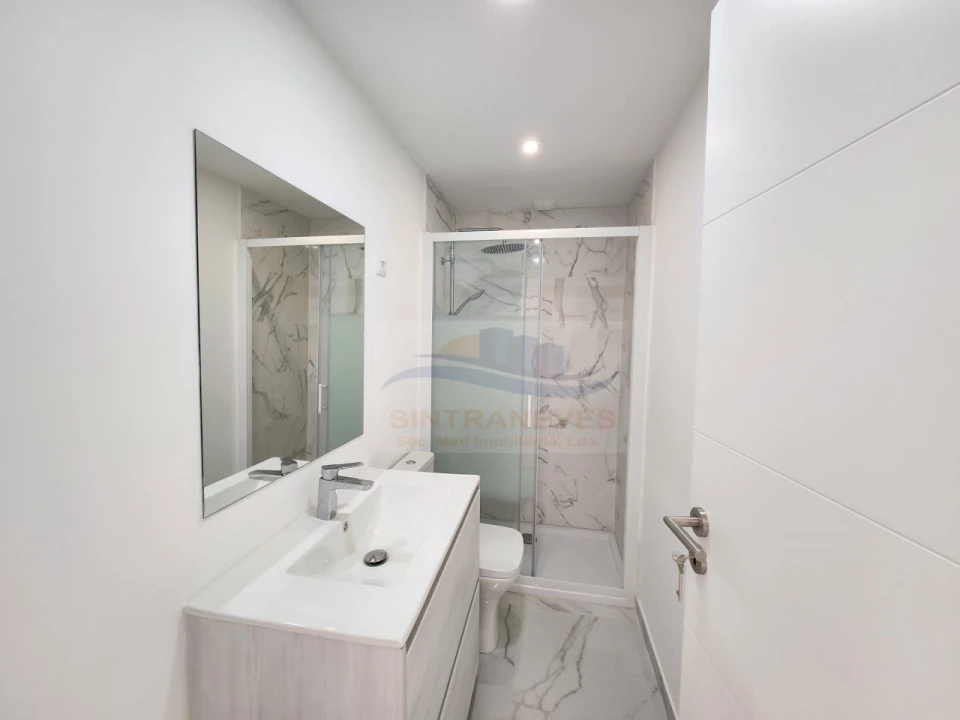 Apartamento T2 para Venda em Mina de Água Foto 10