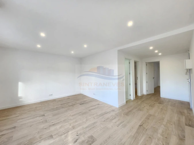 Apartamento T2 para Venda em Mina de Água Foto 4