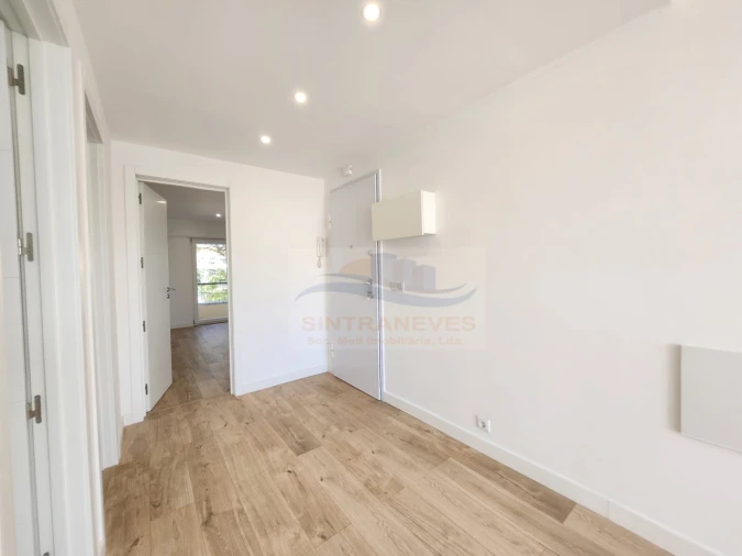 Apartamento T2 para Venda em Mina de Água Foto 8