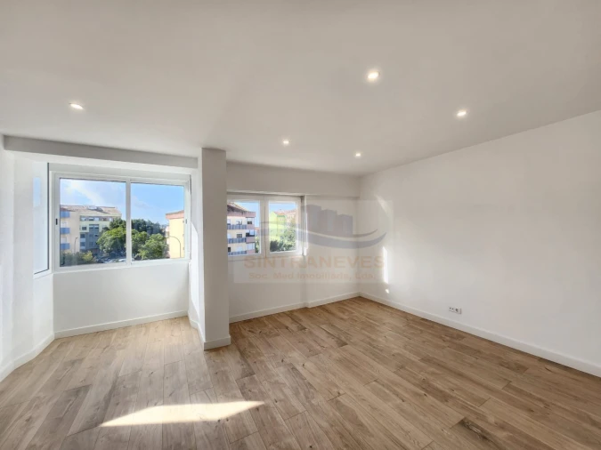 Apartamento T2 para Venda em Mina de Água Foto 16
