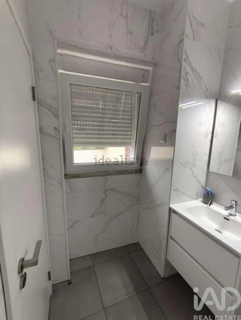 Apartamento T2 para Venda em Setubal (São Sebastião)
