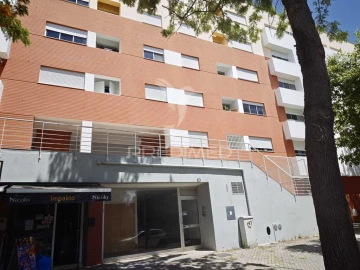Garagem para Venda em Caparica e Trafaria