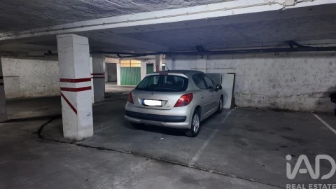 Apartamento T2 para Venda em Aver-O-Mar, Amorim e Terroso