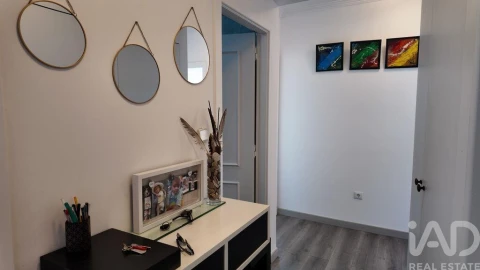 Apartamento T2 para Venda em Aver-O-Mar, Amorim e Terroso