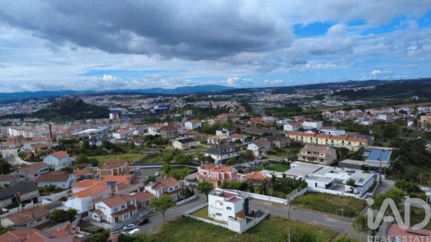 Terreno para Venda em Marrazes e Barosa
