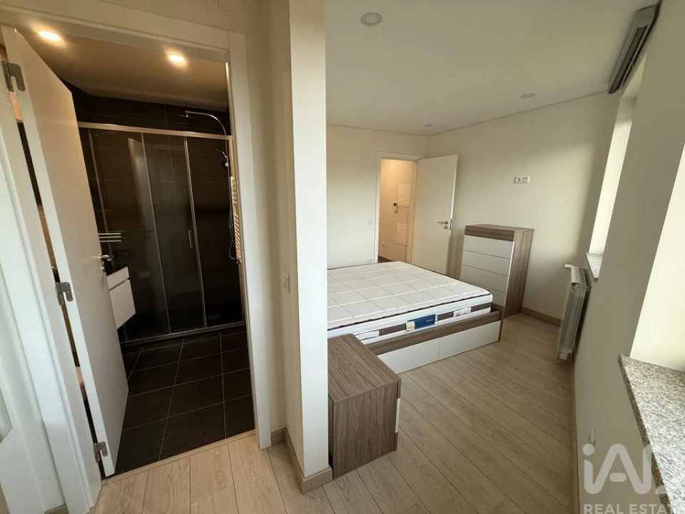 Apartamento T3 para Venda em Cepões, Meijinhos e Melcões Foto 31