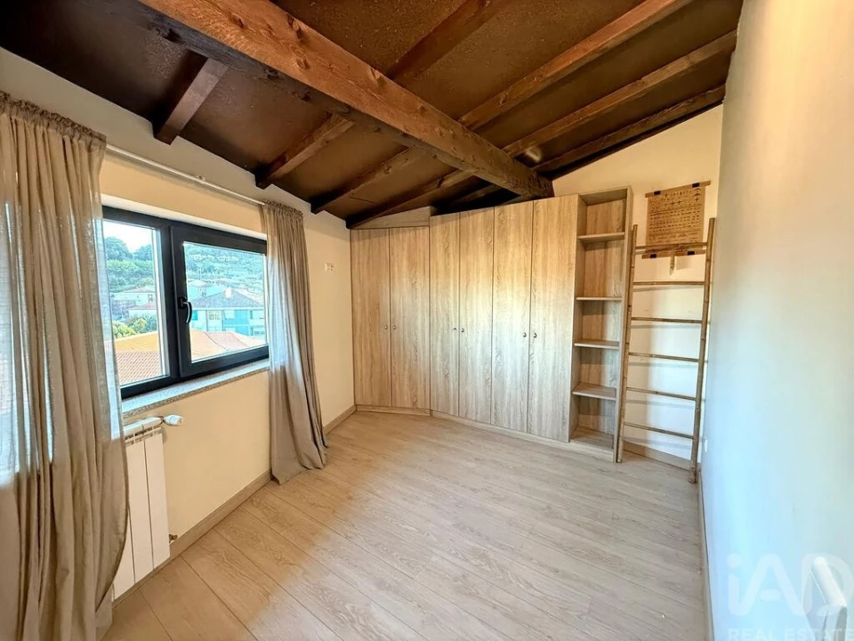 Apartamento T3 para Venda em Cepões, Meijinhos e Melcões Foto 19
