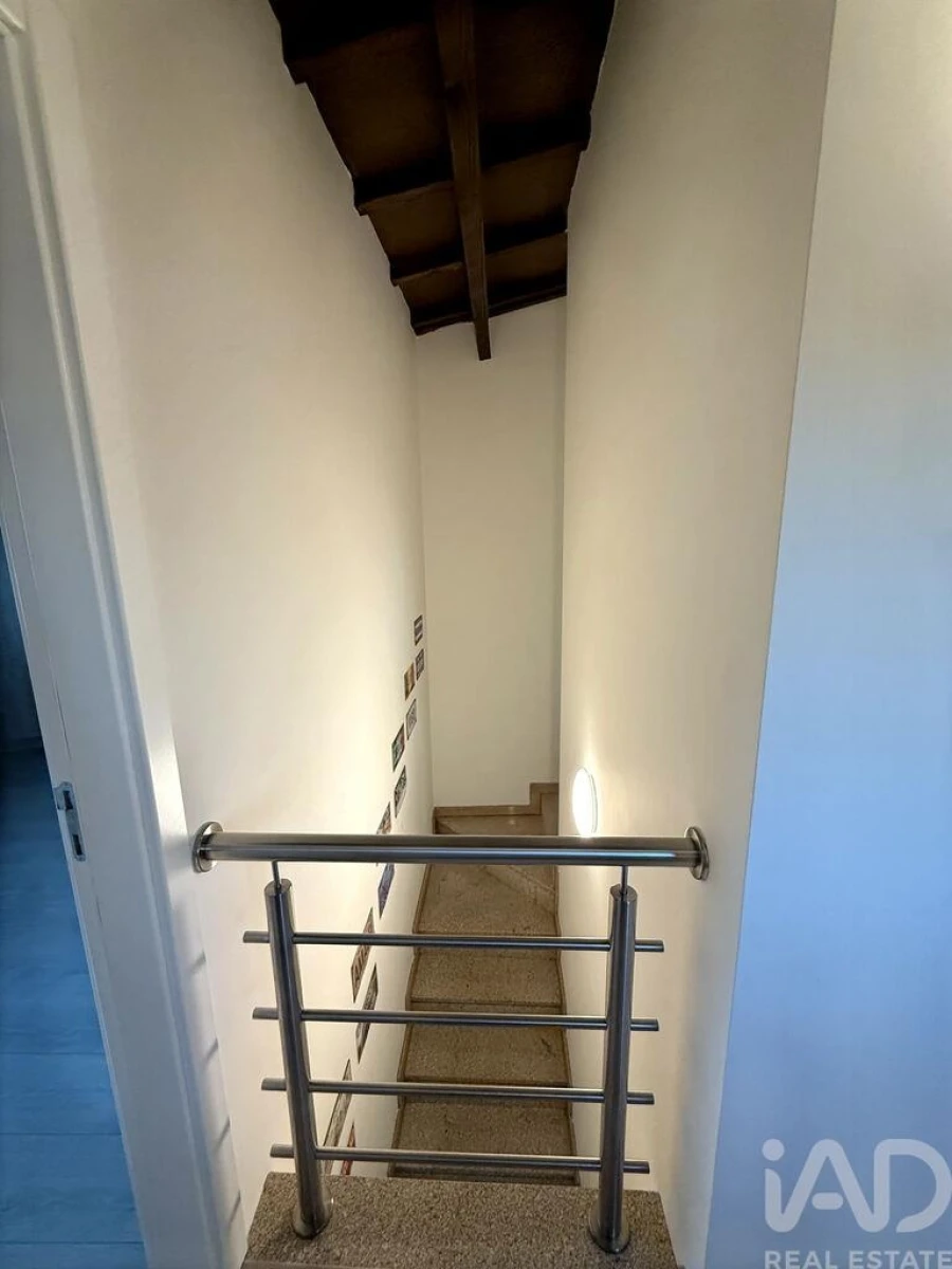 Apartamento T3 para Venda em Cepões, Meijinhos e Melcões Foto 9
