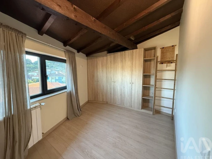 Apartamento T3 para Venda em Cepões, Meijinhos e Melcões Foto 24
