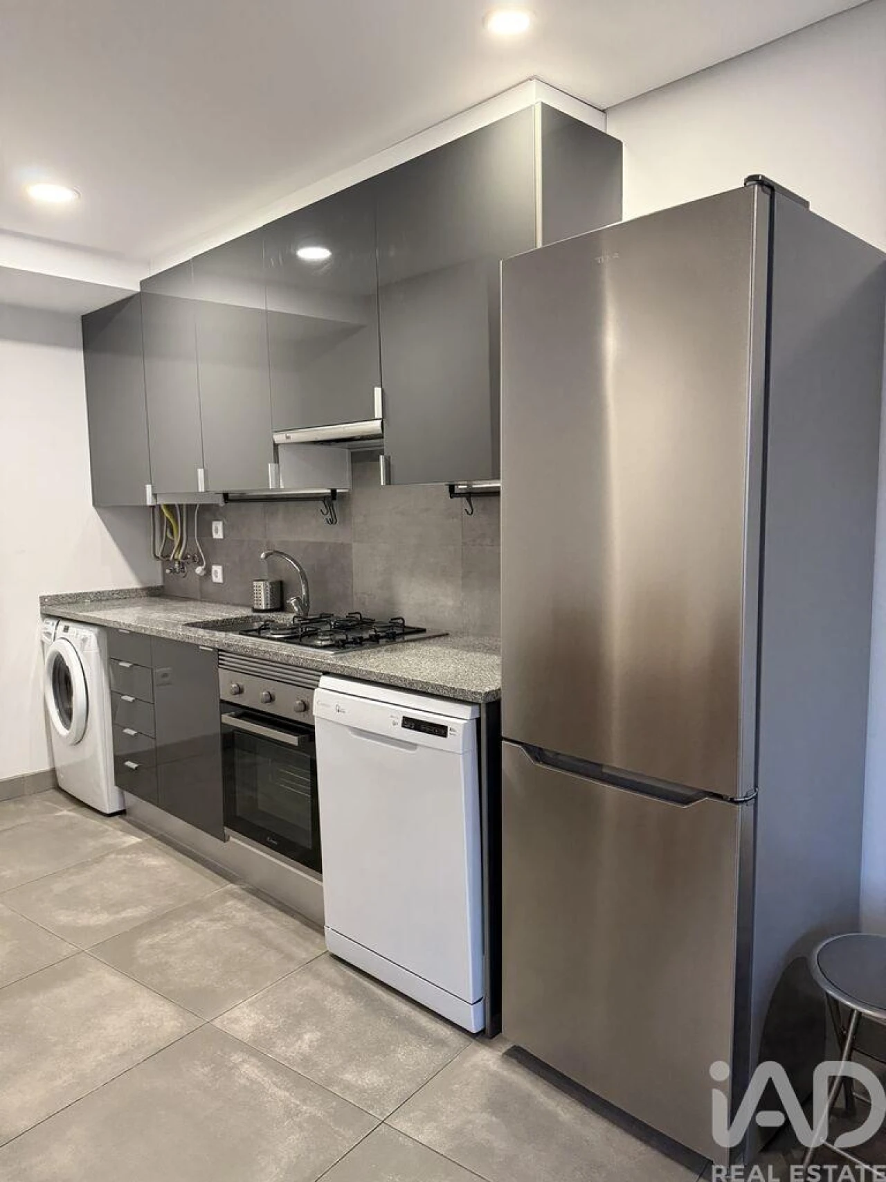Apartamento T3 para Venda em Cepões, Meijinhos e Melcões Foto 16