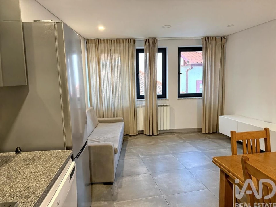 Apartamento T3 para Venda em Cepões, Meijinhos e Melcões Foto 6