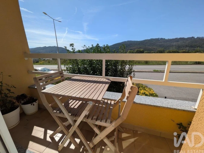 Apartamento T2 para Venda em Valongo Foto 19