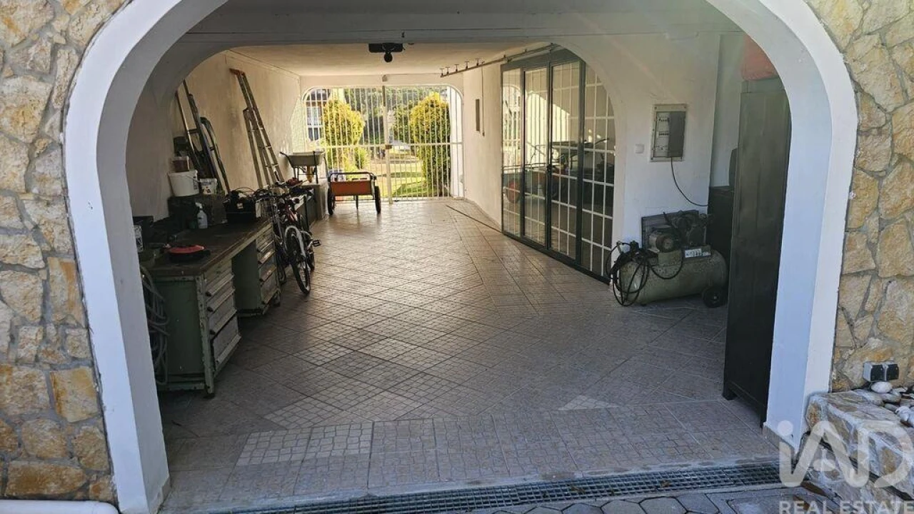 Moradia T5 para Venda em Esgueira Foto 5