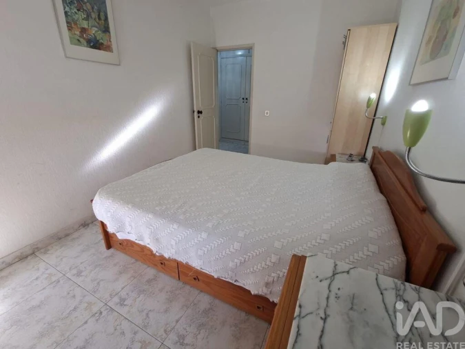 Apartamento T2 para Venda em Costa da Caparica Foto 11