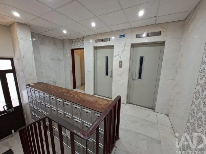 Apartamento T2 para Venda em Costa da Caparica Foto 35