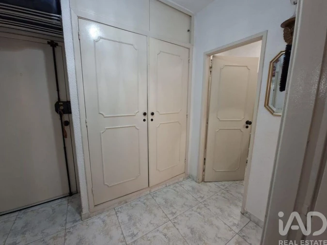 Apartamento T2 para Venda em Costa da Caparica Foto 18