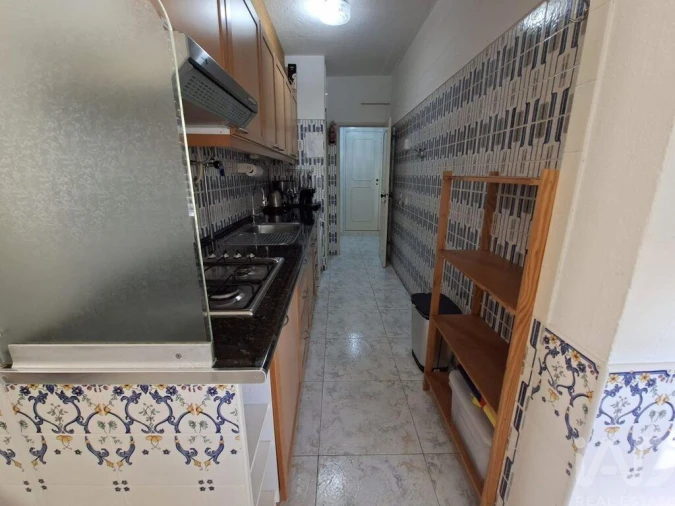 Apartamento T2 para Venda em Costa da Caparica Foto 25