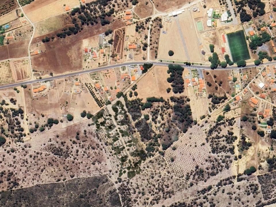 Terreno para Venda em Melides Foto 1