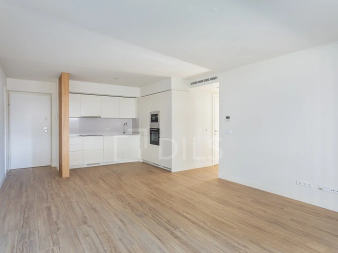 Apartamento T2 para Venda em Lumiar Foto 5