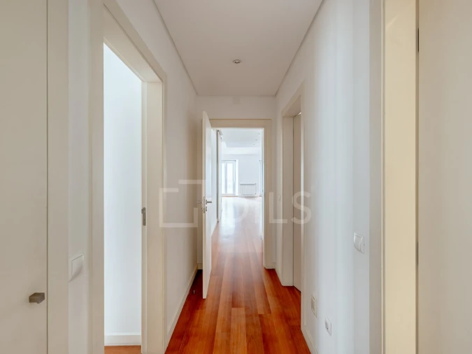Apartamento T3 para Venda em Estrela Foto 13