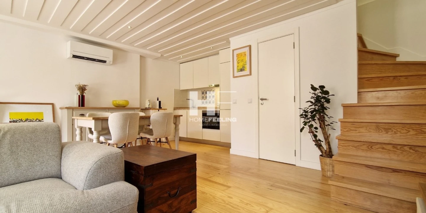 Apartamento para Venda em Santa Maria Maior Foto 5