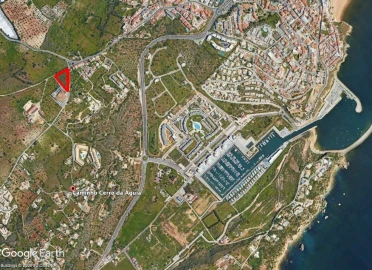 Terreno para Venda em Albufeira e Olhos de Água