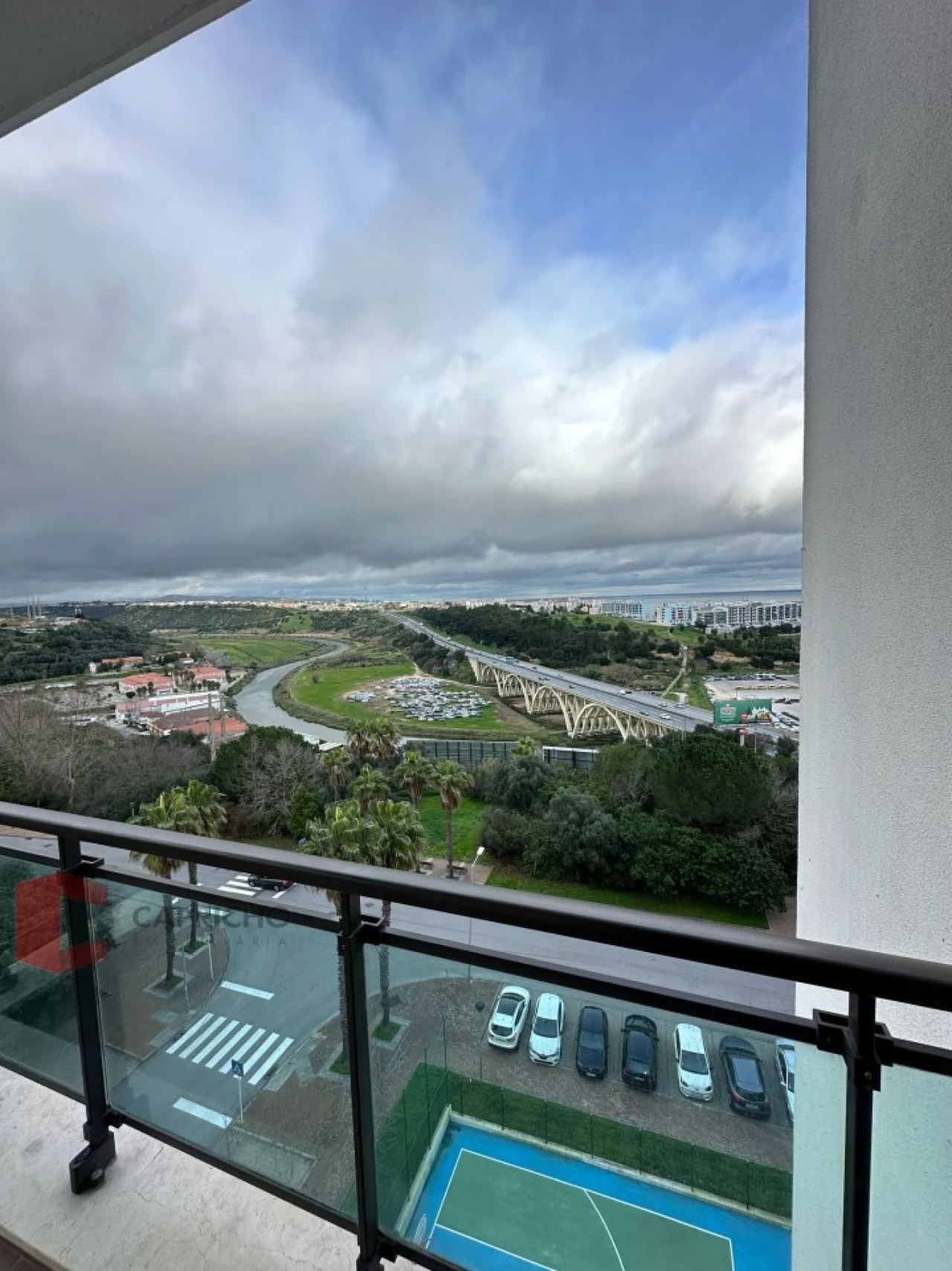 Apartamento T2 para Venda em Sacavém e Prior Velho Foto 8