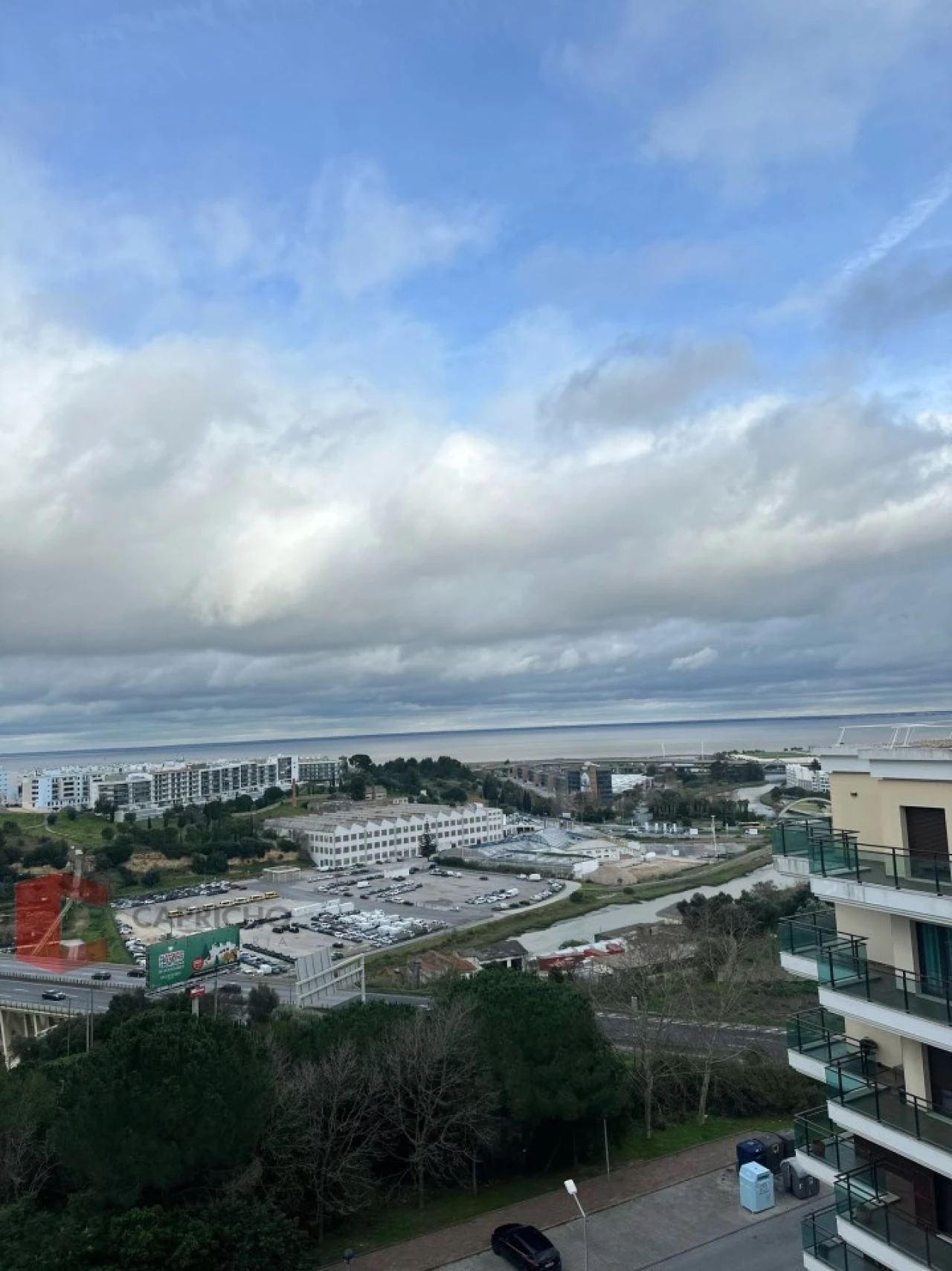 Apartamento T2 para Venda em Sacavém e Prior Velho Foto 10