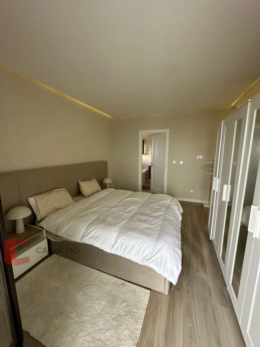 Apartamento T2 para Venda em Sacavém e Prior Velho Foto 6