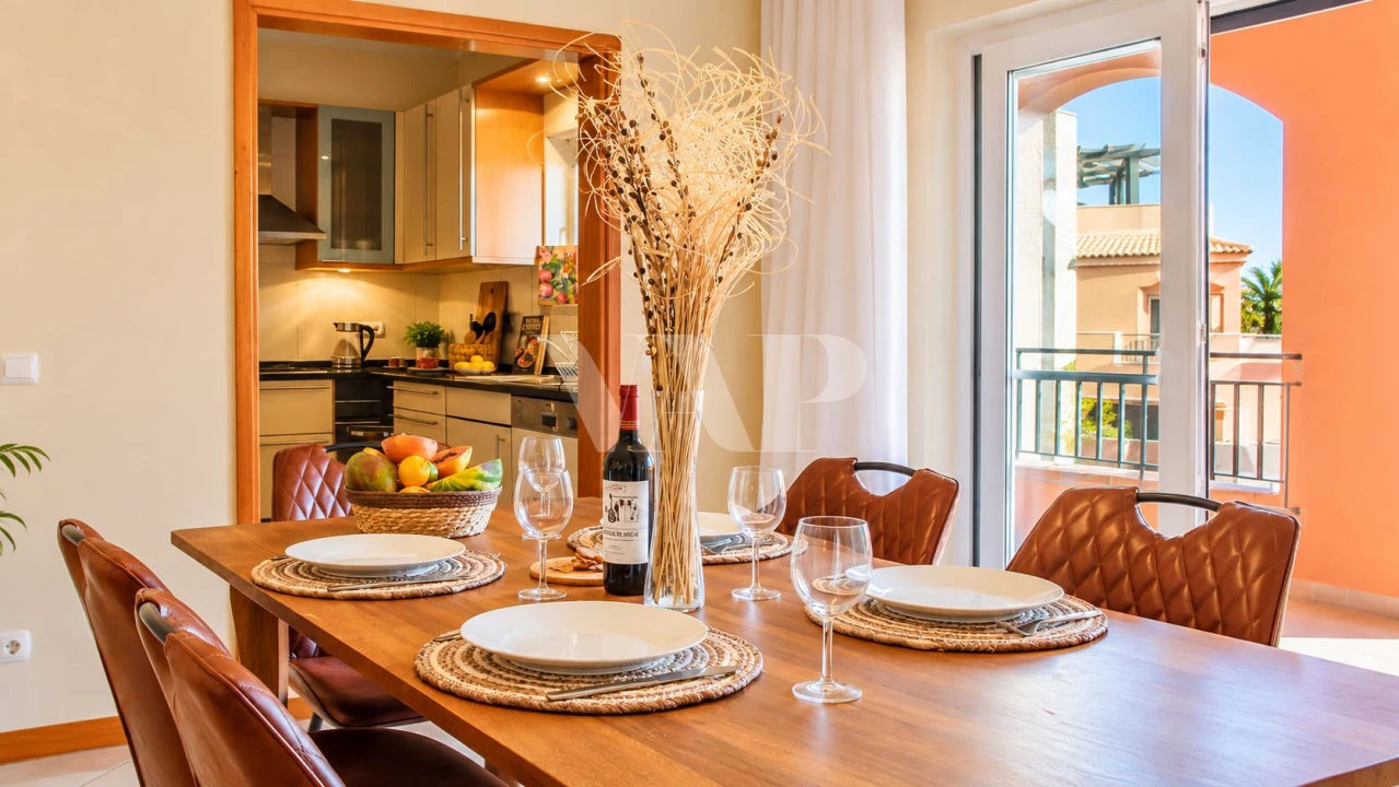 Apartamento T2 para Arrendamento em Quarteira Foto 7