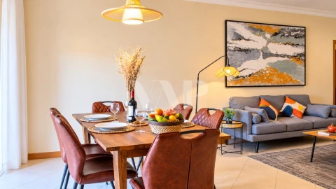 Apartamento T2 para Arrendamento em Quarteira