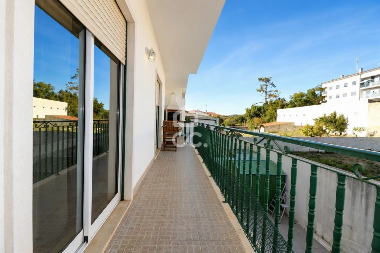 Apartamento T3 para Venda em Avelar Foto 17