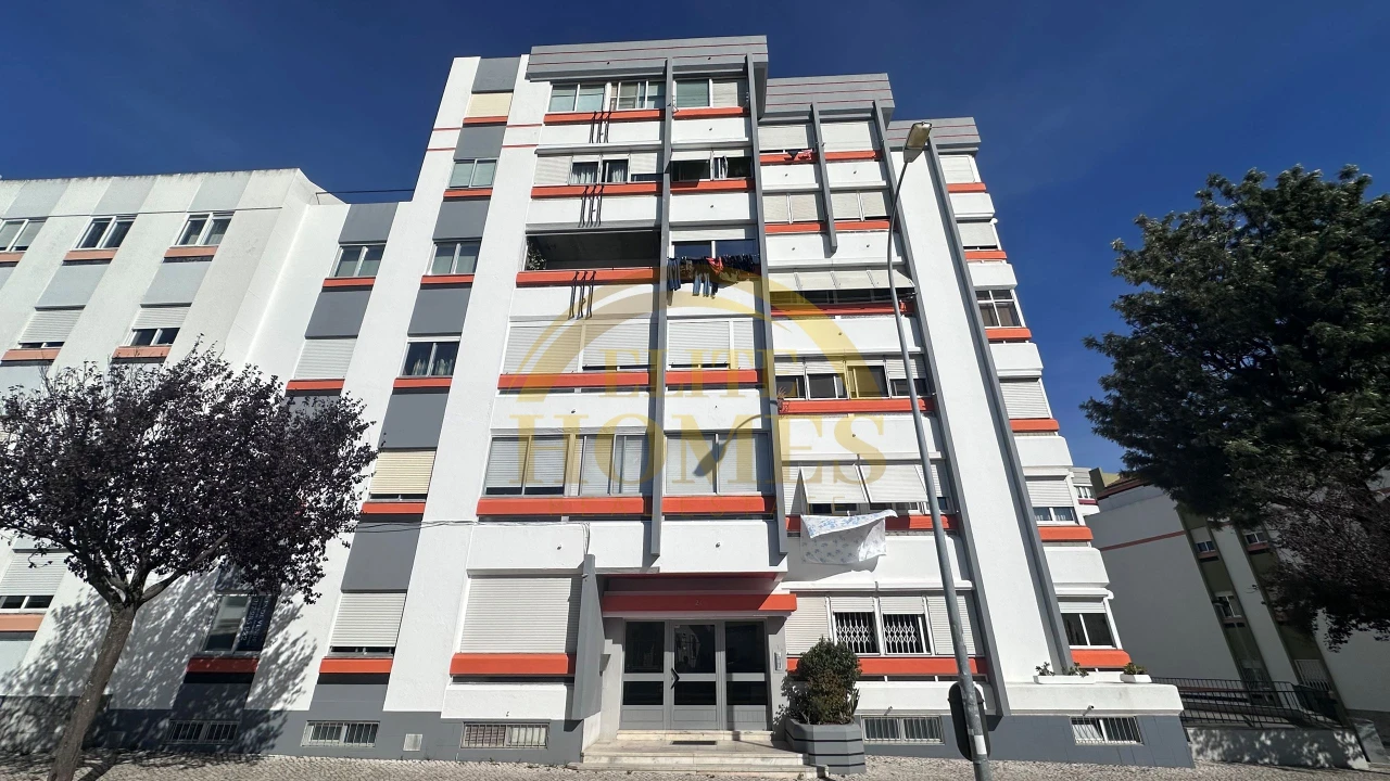 Apartamento T2 para Venda em Algés, Linda-A-Velha e Cruz Quebrada-Dafundo Foto 23