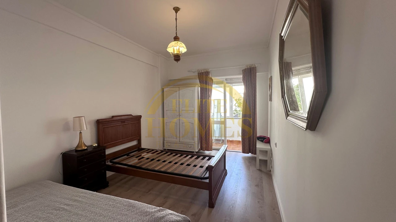 Apartamento T2 para Venda em Algés, Linda-A-Velha e Cruz Quebrada-Dafundo Foto 10