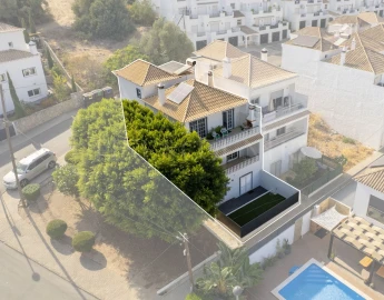 Moradia T3 para Venda em Tavira (Santa Maria e Santiago)
