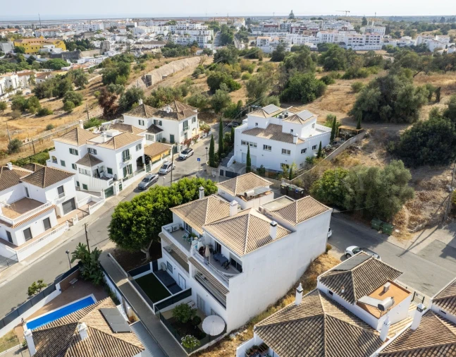 Moradia T3 para Venda em Tavira (Santa Maria e Santiago) Foto 18