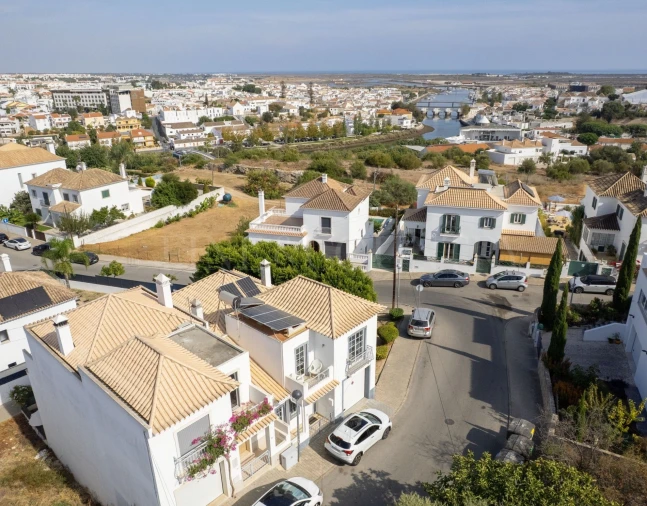 Moradia T3 para Venda em Tavira (Santa Maria e Santiago) Foto 30
