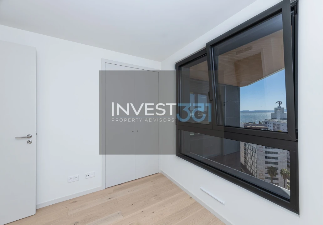 Apartamento T1 para Venda em Parque das Nações Foto 17