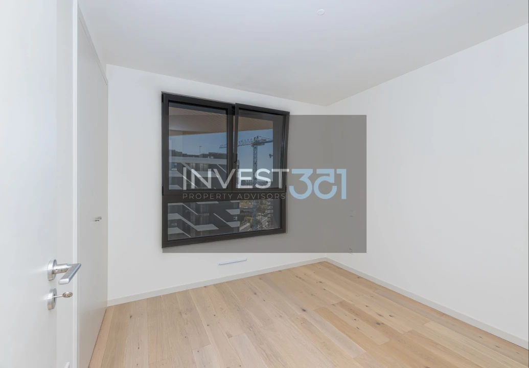 Apartamento T1 para Venda em Parque das Nações Foto 14