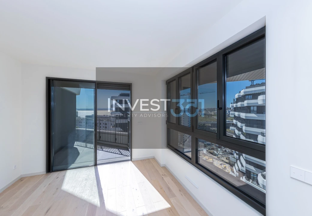 Apartamento T1 para Venda em Parque das Nações Foto 8