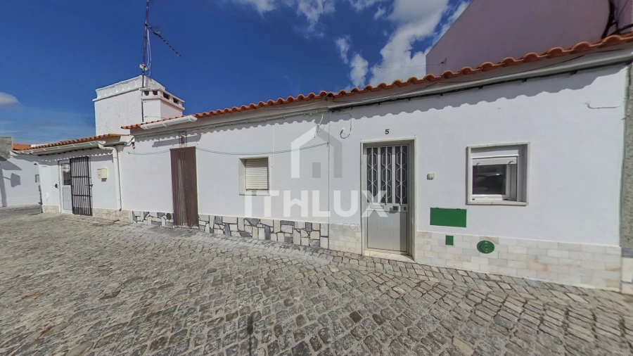 Moradia T1 para Venda em São Vicente e Ventosa