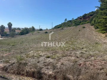 Terreno para Venda em Santa Maria, São Pedro e Sobral da Lagoa