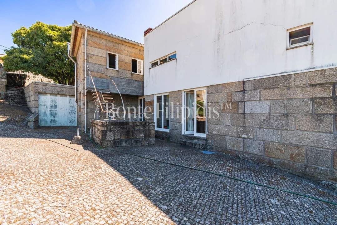 Quinta T6 para Venda em Termas de São Vicente Foto 8