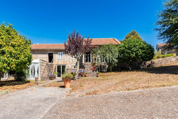 Quinta T6 para Venda em Termas de São Vicente Foto 2