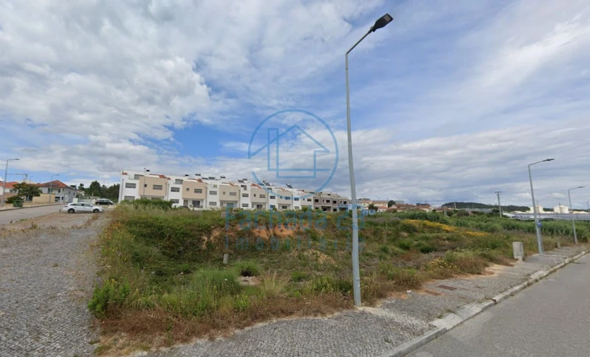 Terreno para Venda em Vila Verde Foto 10
