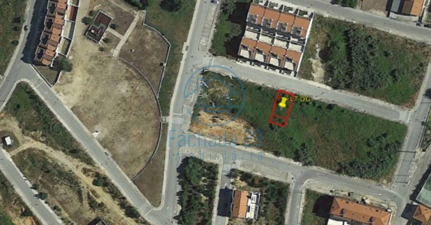 Terreno para Venda em Vila Verde Foto 3
