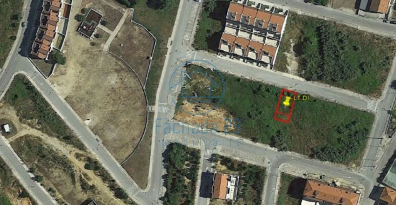 Terreno para Venda em Vila Verde Foto 3
