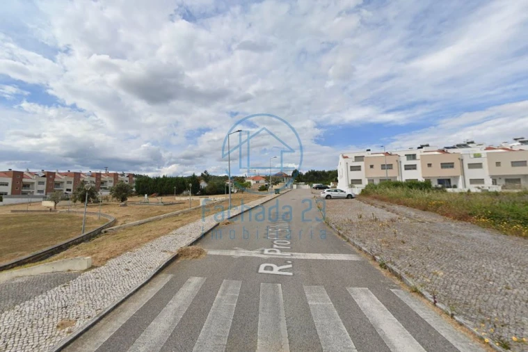 Terreno para Venda em Vila Verde Foto 12
