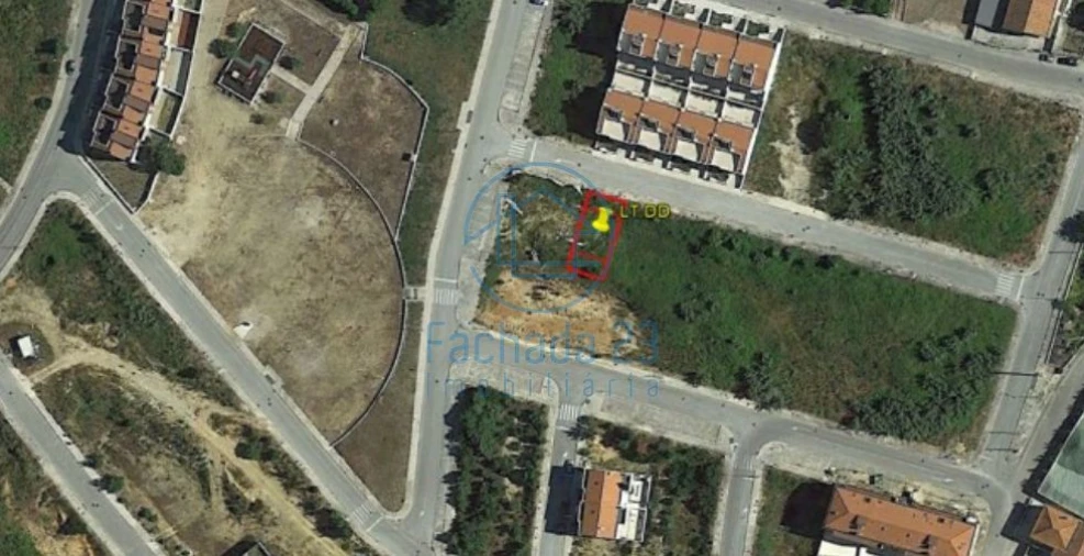 Terreno para Venda em Vila Verde Foto 3
